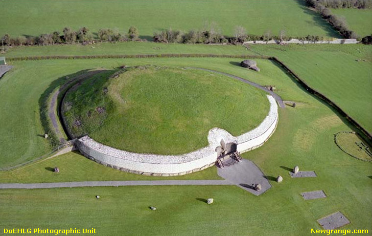 newgrange-doehlg